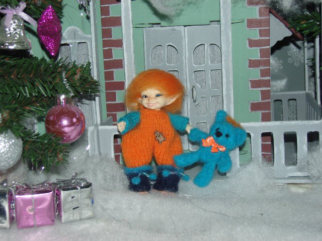 Подарки для друзей, или лучше поздно, чем никогда