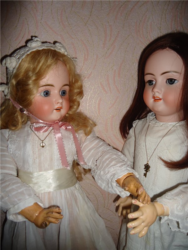 Первая встреча Велины и Верочки