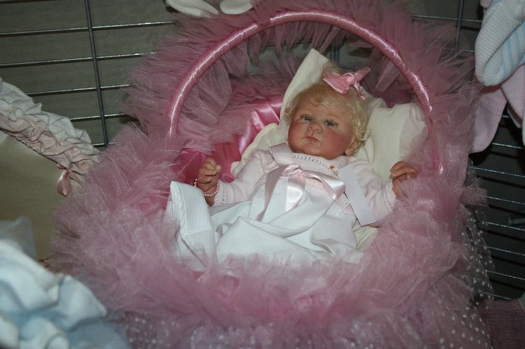 Выставка кукол, мишек тедди, кукольных домиков и миниатюры в Нидерландах 24-25 октября 2015 год. Четвертая часть | Бэйбики Выставка кукол, мишек тедди, кукольных домиков и миниатюры в Нидерландах 24-25 октября 2015 год. Четвертая часть