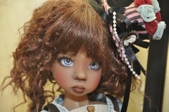 Жемчужина моей коллекции - Нисса тан человек от Кайе Виггз. Посмотрите на нас)