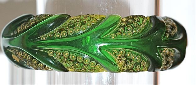 Славный пластик "бакелит"! У него отменный вид! Или возвращение бакелитового болванчика