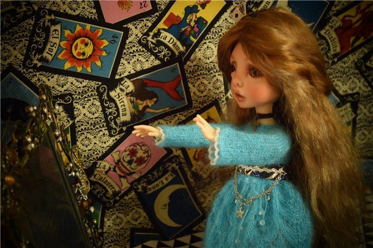 Еще немного об Алисе или Путешествие в страну Чудес. Часть I