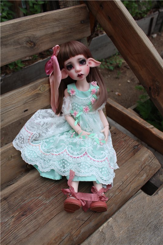 Моя ненаглядная девочка встречает лето. Laryssa Kaye Wiggs