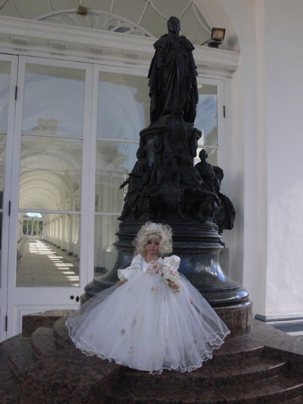 "Александровский парк" страничка Петербурга. Прогулка с красоткой Эстер. 2 серия (фото 8)