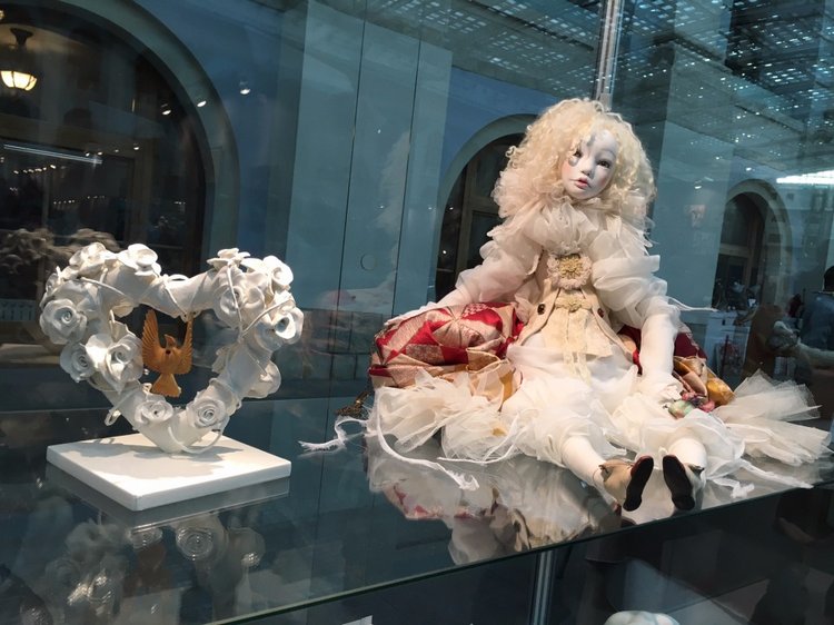 Москва "Гостиный двор" 2016 - Международная выставка "Искусство куклы" - мой взгляд (фото 2)