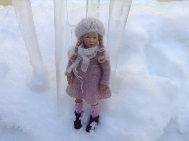 Зимняя фотосессия Сири. Siri mini club A. Himstedt