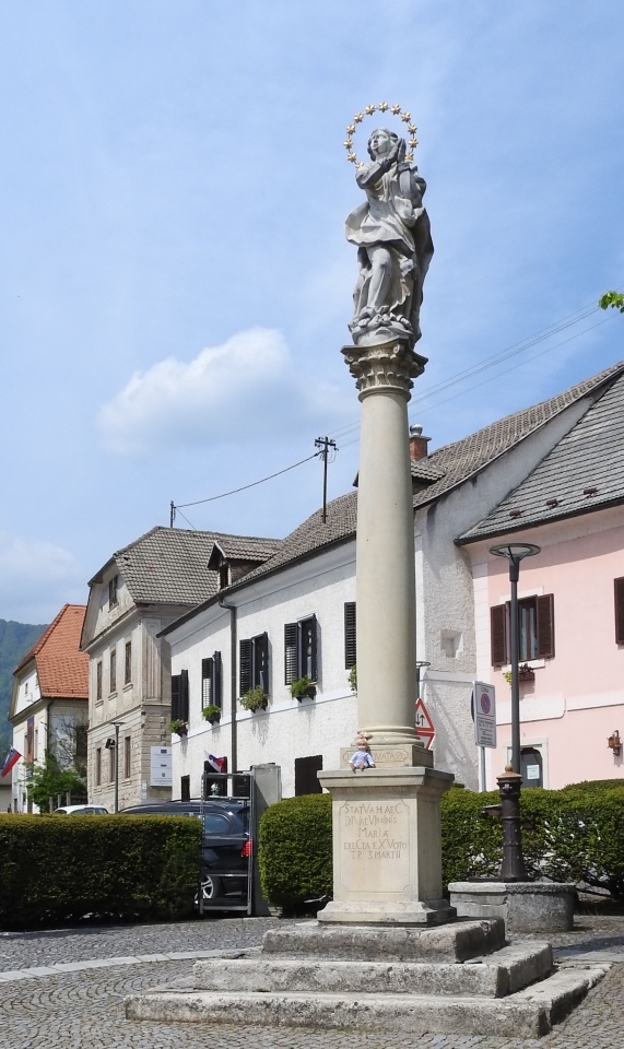 Словения, Светланка и маленький «герой» в одном ботинке