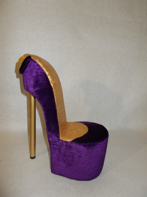 Эксклюзивное кресло-туфелька и диванчик под старину (фото 2)