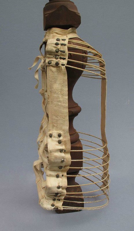 Мастер-класс по шить турнюра для антикварной или современной куклы