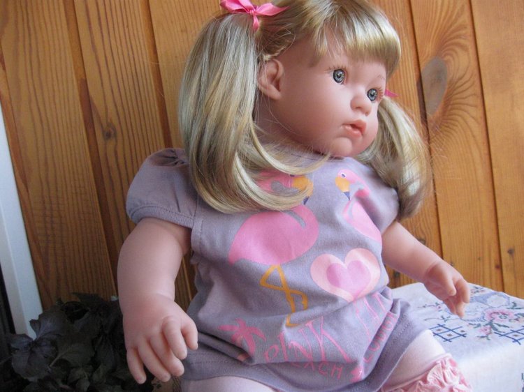 Милейшее создание с двумя хвостиками