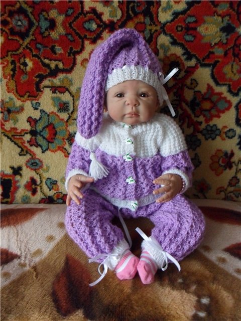 Новый наряд для куклы Нюши