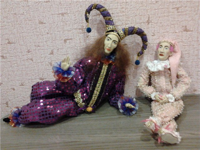 Такой притягательный образ Арлекина