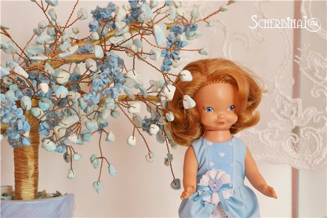 Куклы и подушки-буквы: о том, как гармонично вписать куклу в интерьер комнаты