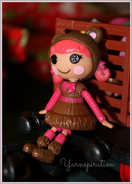 Новогодний экспресс с лалалупси - Lalaloopsy Mini MGA (фото 7)