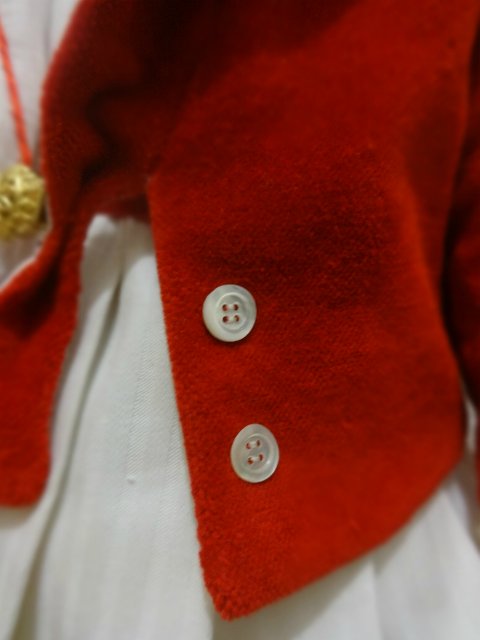 Энн озорная, забавная, любознательная малышка