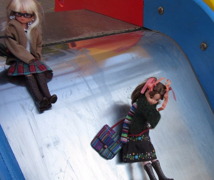 Незнакомка с черном и с косой, или Смертушка тоже хочет дружить