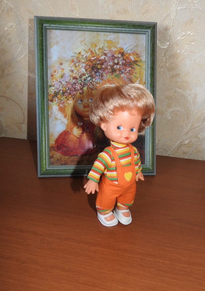 Заманчивое увлечение. Маленькие куколки ГДР - косолапки, 17 см, кто они