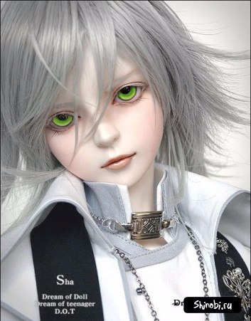 Гробовщик - герой аниме "Kuroshitsuji" ("Тёмный Дворецкий") и кукла