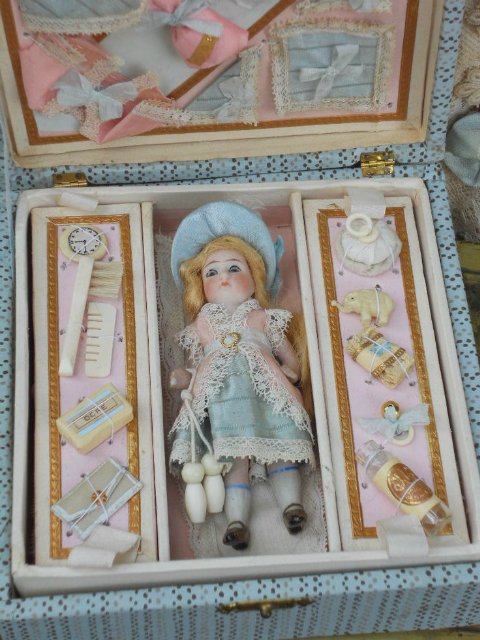 Миньонетты и их крошечный мир