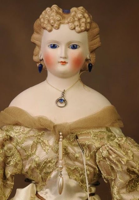 Паросские куклы. Antique Parian Doll