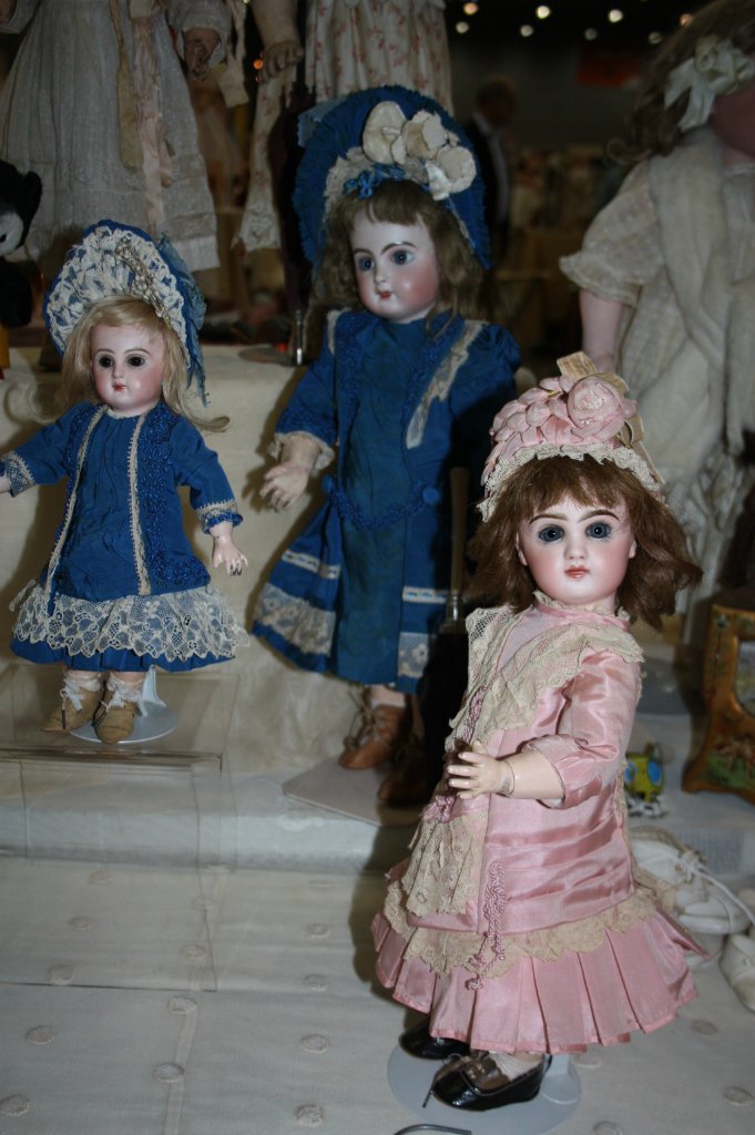Выставка кукол, мишек тедди, кукольных домиков и миниатюры в Нидерландах 24-25 октября 2015 год. Часть третья - антикварки