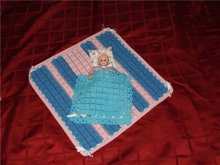 Вязаные пледы крючком для любимых кукол. Часть 2 (фото 6)