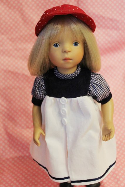 Девочки минушечки сравнение Кетти Круз и Вайт Баллон (фото 10)