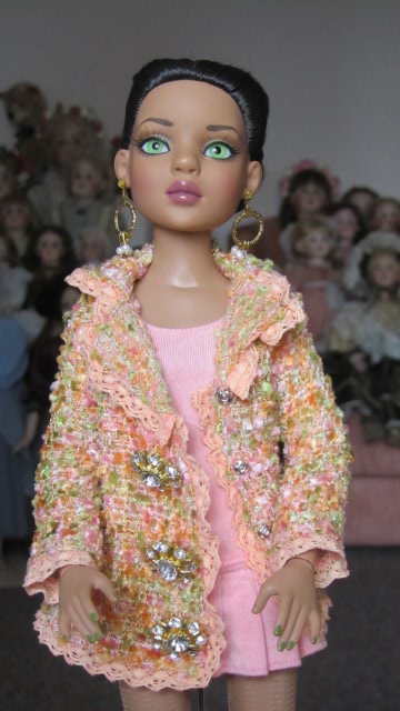 Думала обыкновенная Tonner Ellowyne, но наши люди... подсказали, что все не так просто (фото 6)