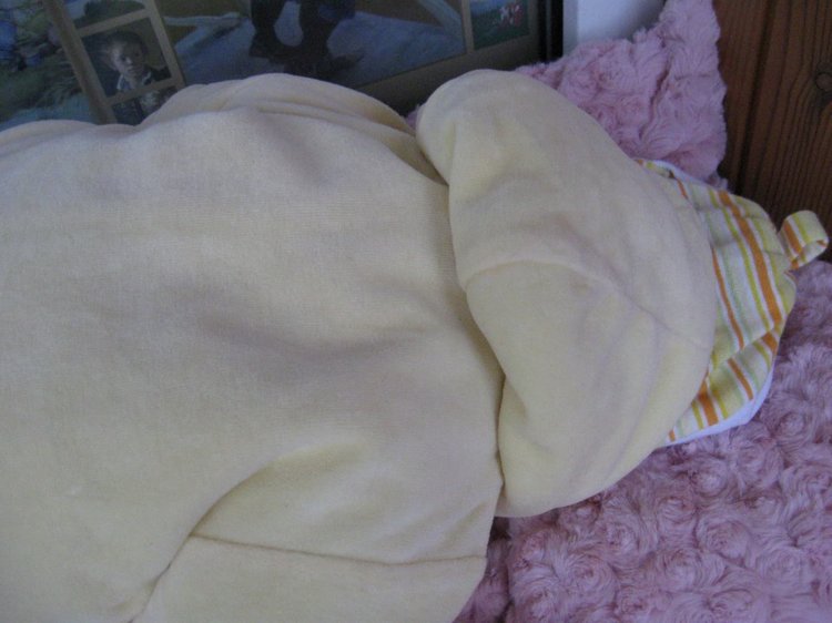 Сборы на прогулку маленькой Евочки