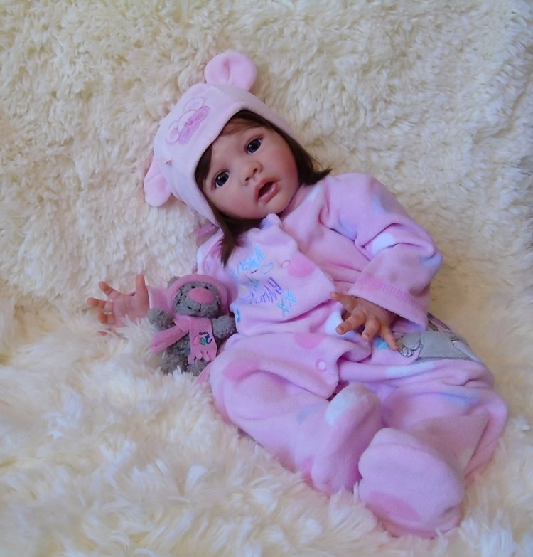 У меня в мастерской новенькая малышка Элла