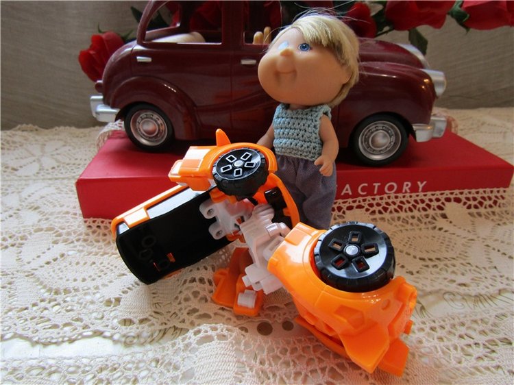 Я говорю "Тобот", подразумеваю "машинка". Я говорю "машинка", подразумеваю "Тобот" (фото 6)