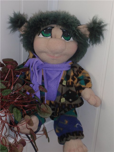 Троллик Кузя и его маленькая сестричка кудряшка Сью. Авторские игрушки Юлии Воздвиженской (фото 3)