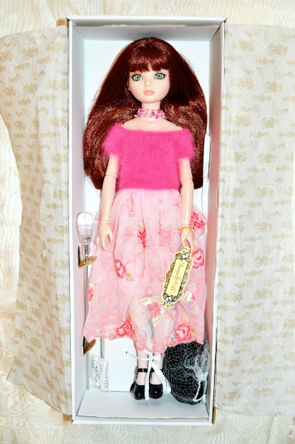 Неотразимая Feeling Drained Ellowyne Wilde от Robert Tonner (фото 4)