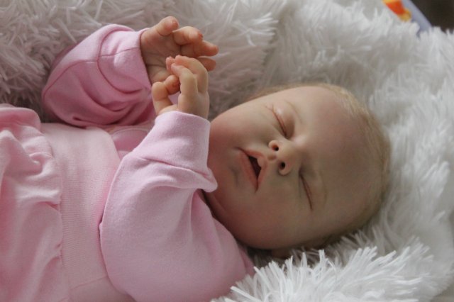 Еще одно спящее солнышко... Ноашечка... Куколка реборн Виктории Вишни