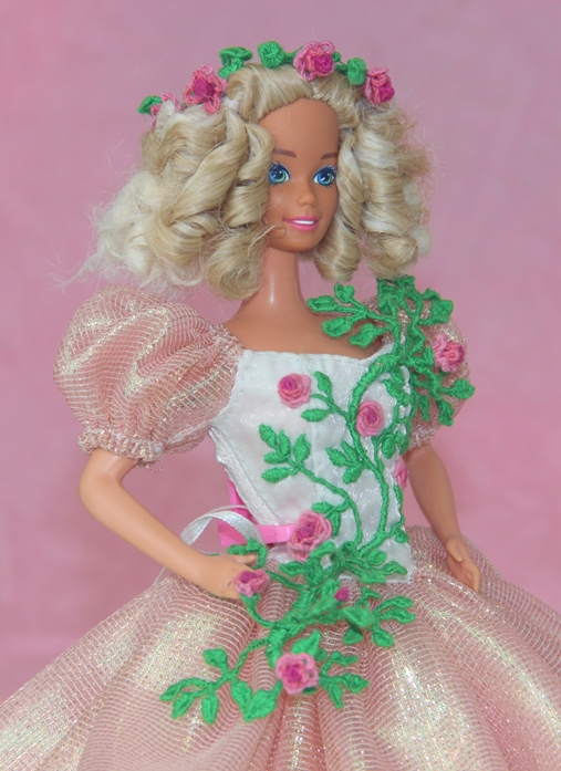 Простушка и розовый куст — Реставрация и преображение кукол: ремонт