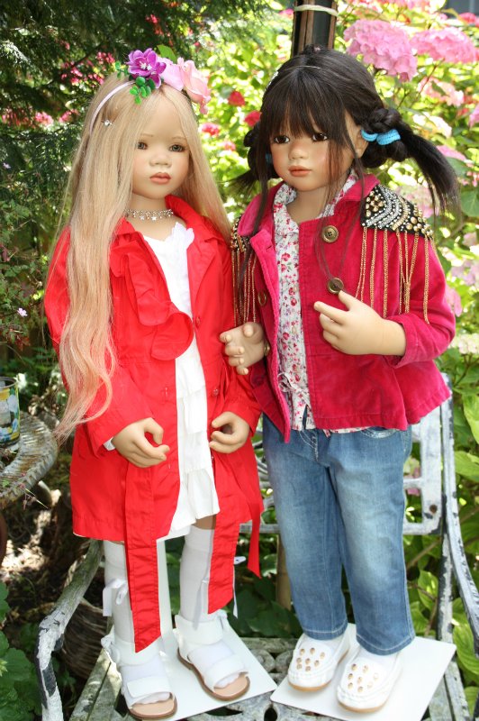 Солнечный денек в саду. Часть третья - Лилит и Анна Лу (фото 4)