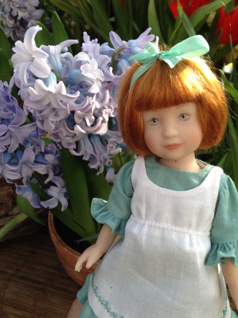 Прогулка Эмили в аптекарском огороде. H. Maciak | Бэйбики Прогулка Эмили в аптекарском огороде. H. Maciak