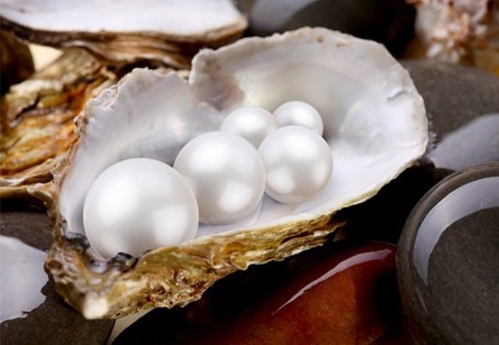 Мил мне жемчуг нежный на груди твоей (фото 7)