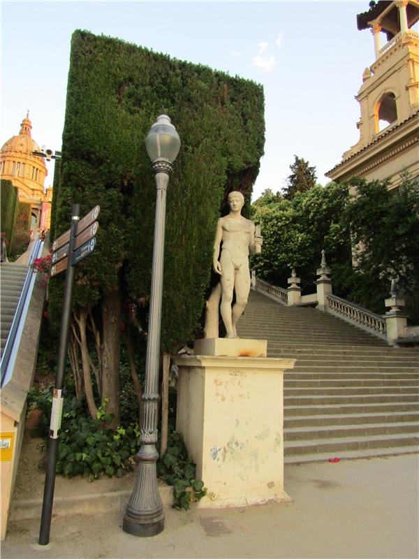 На вершине горы Монжуик в Барселоне