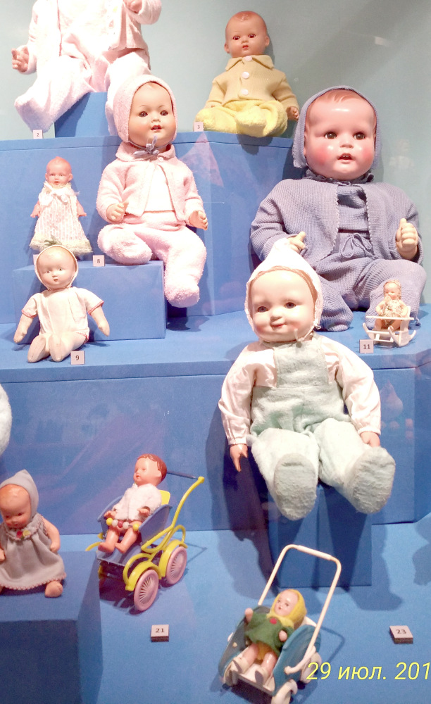 Выставка «Все лучшее – детям. Игрушки 1950–1980 годов из коллекции Сергея Романова». Часть 1