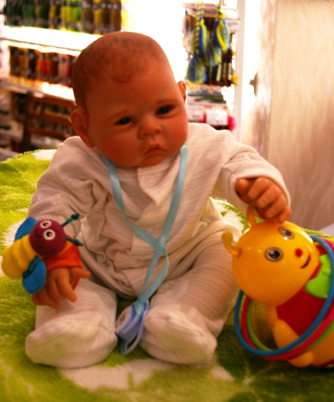 Ванечка родился — ООАК и репейнт игровых кукол: Bratz