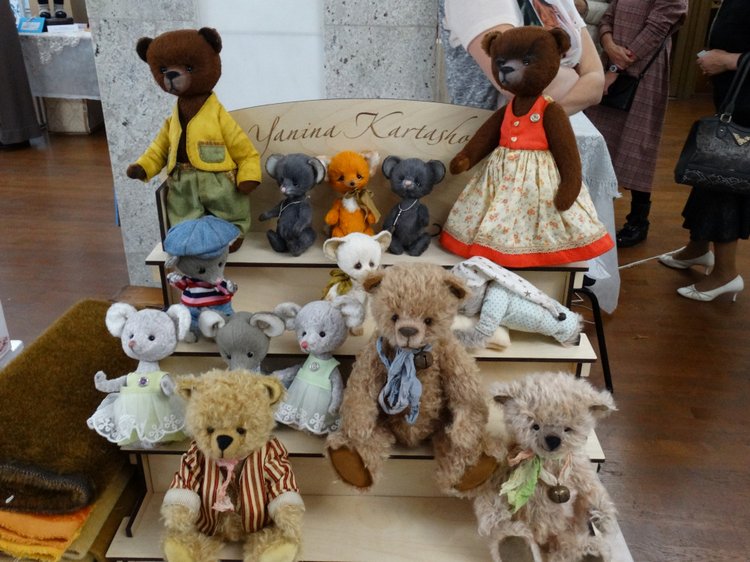 "Мишка с куклою" - замечательная выставка