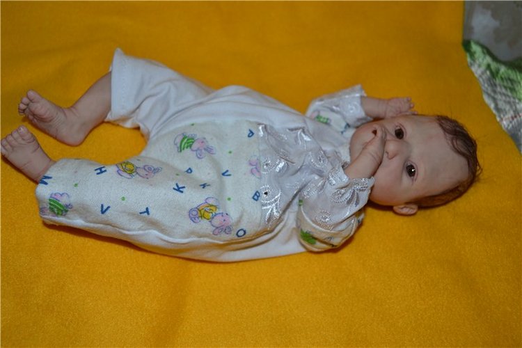 Ура мы родились! Малышок с характером