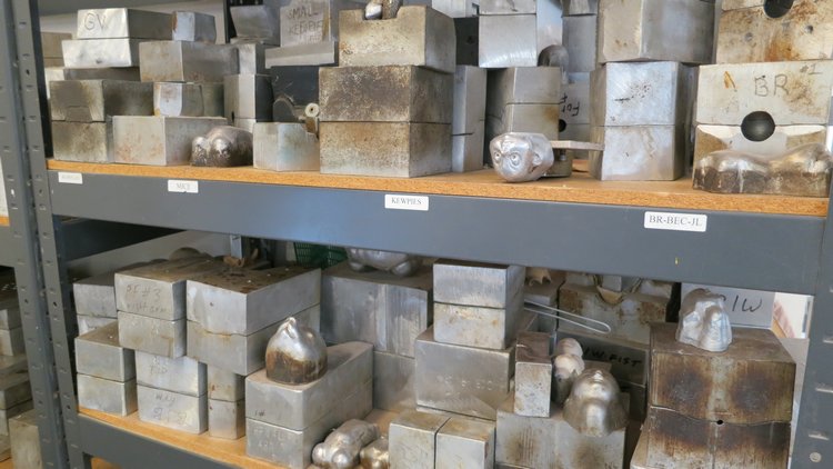 Впервые за 40 лет. День открытых дверей на кукольной фабрике R John Wright. Часть четвертая: Процесс производства. Окончание