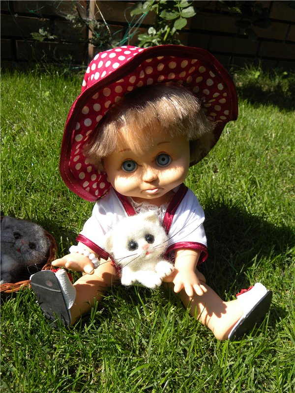 Девочки на прогулке — Куклы Galoob Baby Face (Фейсинки): винтаж 90