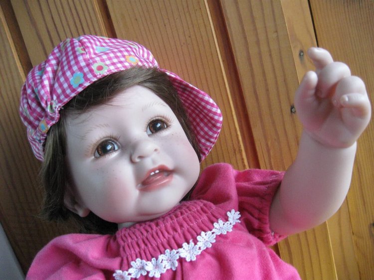 Разные детки Адора одного молда