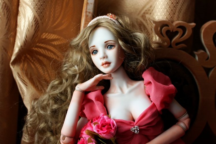 Моя первая фарфоровая шарнирная кукла. Есть фото 18+ (фото 2)