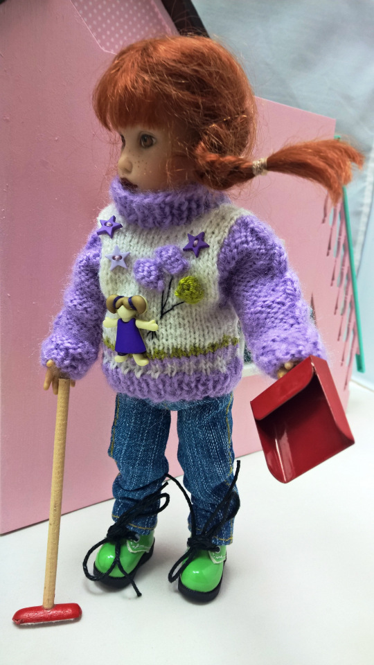 Так вы что, и конфеты за меня есть будете? или, Глаза боятся, а руки делают