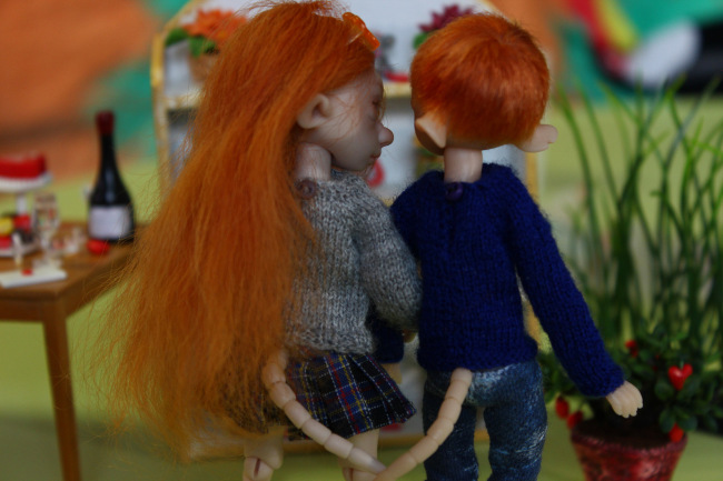 Как Фиби и Остин зиму зимовали. Часть 2: День Святого Валентина, 8 Марта