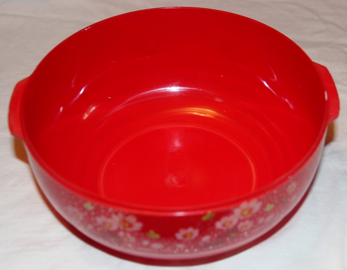 В подарок всем мастерицам сайта – идейка! Удобная, практичная, безопасная игольница – мастерим быстро. МК